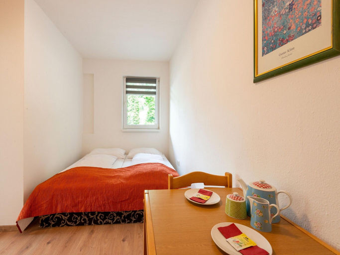 Room 3, Property in Kirchbichl, Kufstein