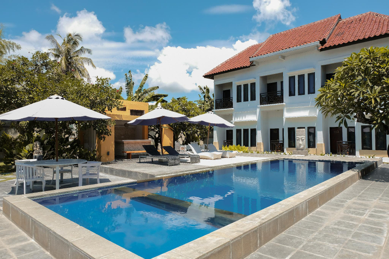 Swimming Pool 4