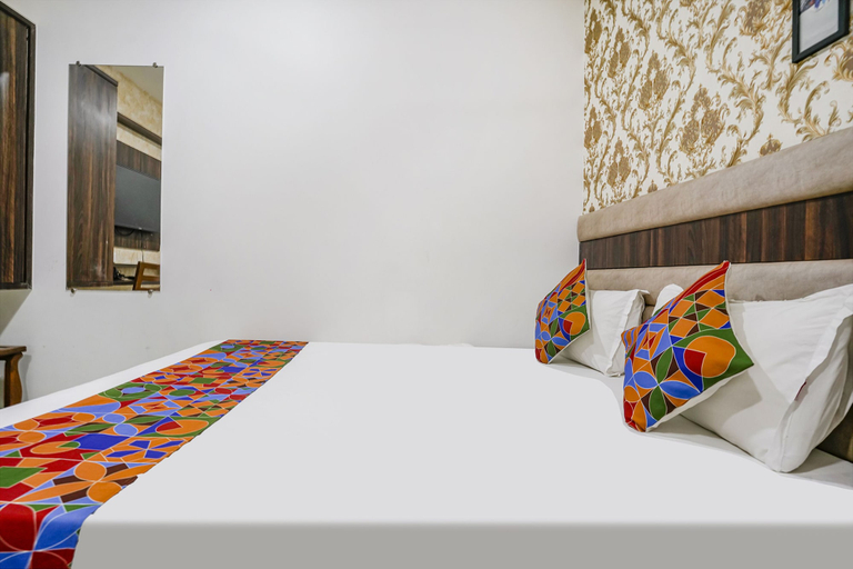 Bedroom 3, Fabhotel Elvis Inn, Mumbai Suburban