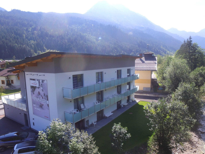 Exterior & Views 2, Apartment in Kleinarl Near Ski-area With Balcony & Parking, Sankt Johann im Pongau