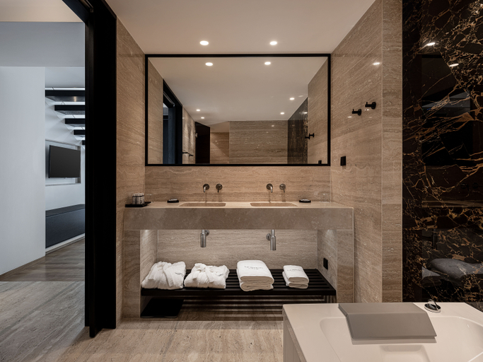 Bathroom 4, The Tanneries Hotel & Spa, Crete