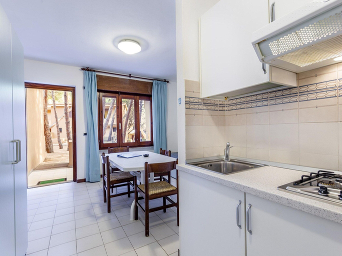 Private kitchen 3, Residence Baia Verde, Valledoria, Sassari