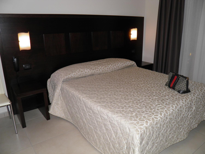 Bedroom 9