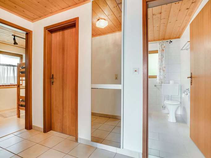 Bathroom 2, Chalet in Iselsberg-stronach Near Ski-lift, Lienz