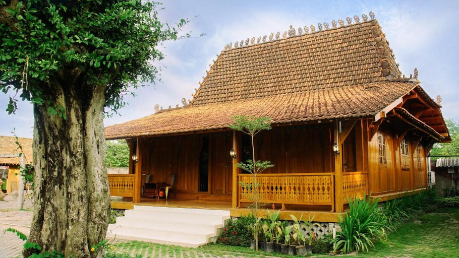 Hotel Kampoeng Joglo Yogyakarta, Sleman