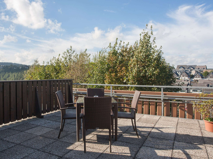 Balcony 5, Large Apartment Near Ski Area in Winterberg Germany, Hochsauerlandkreis