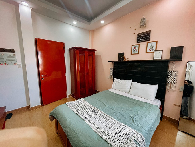 Oriana Dalat Room Type - Double room with small window