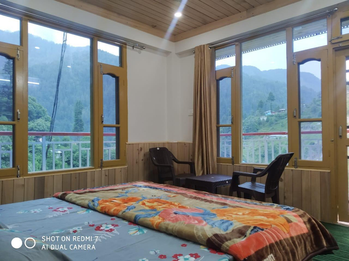 Bedroom 2, Hari snow view, Mandi