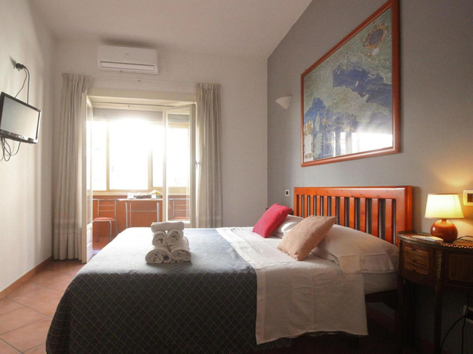 Room 5, Holiday Flat in Central Location in Rome, Roma