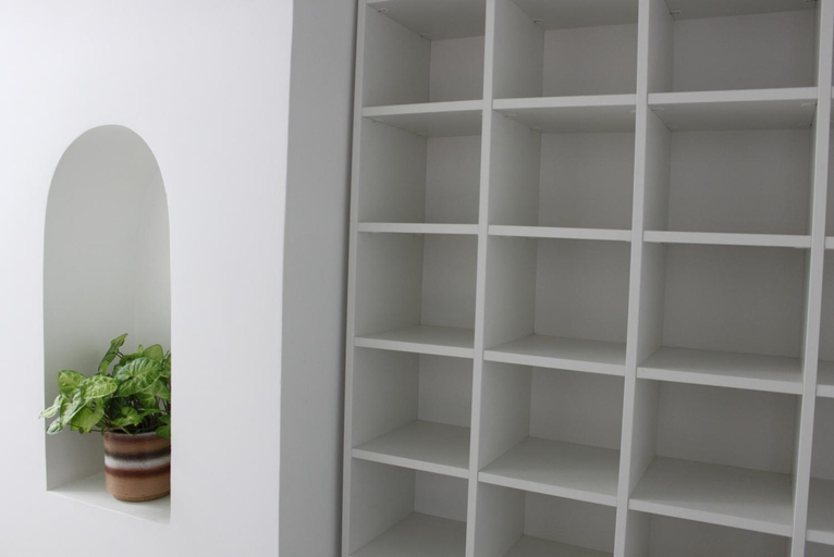 Others 4, AV-3 capsule hotel, Shevchenkivs'kyi