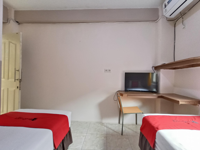 Bedroom 16