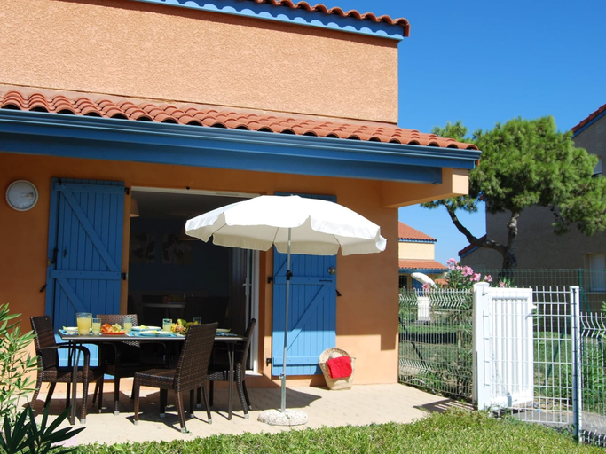 Exterior 4, Colorful Holiday Home With a in Mediterranean Style, Pyrénées-Orientales