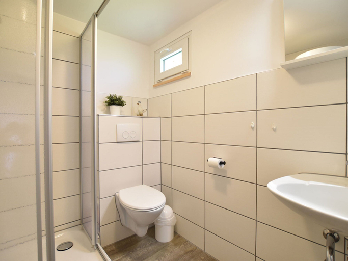 Bathroom 3, Boutique Bungalow in Insel Poel With Terrace, Nordwestmecklenburg