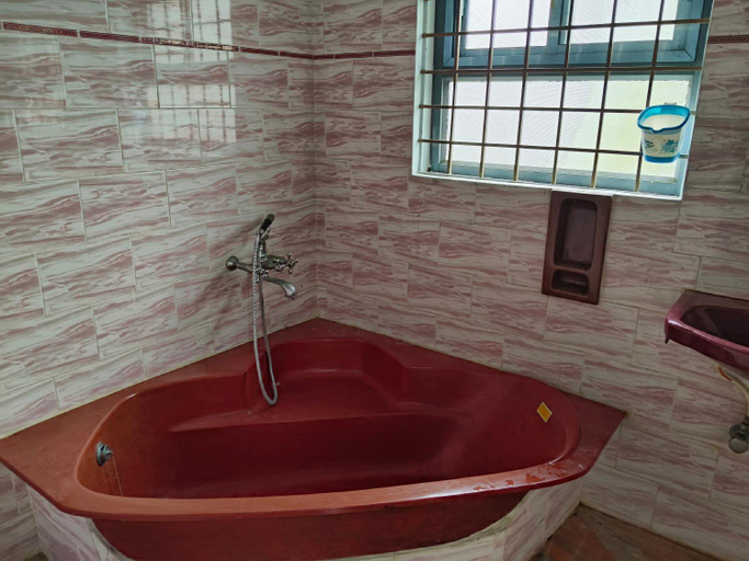 Bathroom 2, Rest Inn rooms, Chikmagalur
