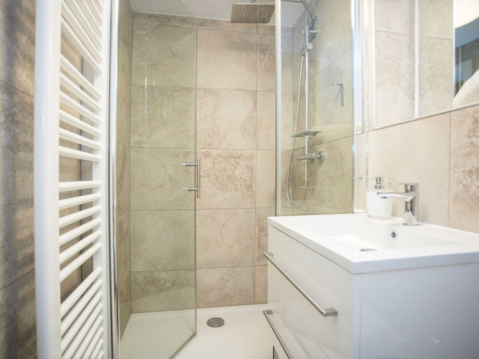 Bathroom 5, Modern Flat in Neuastenberg With Balcony, Hochsauerlandkreis