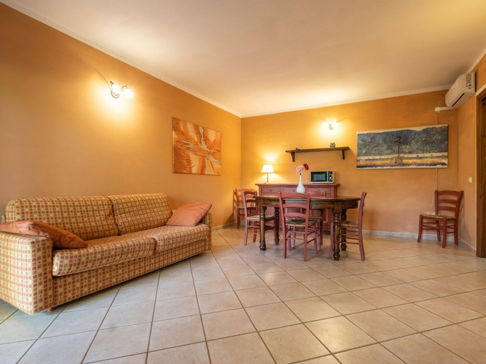 Others 5, Gorgeous Holiday Home in Sorano With Swimming Pool, Grosseto