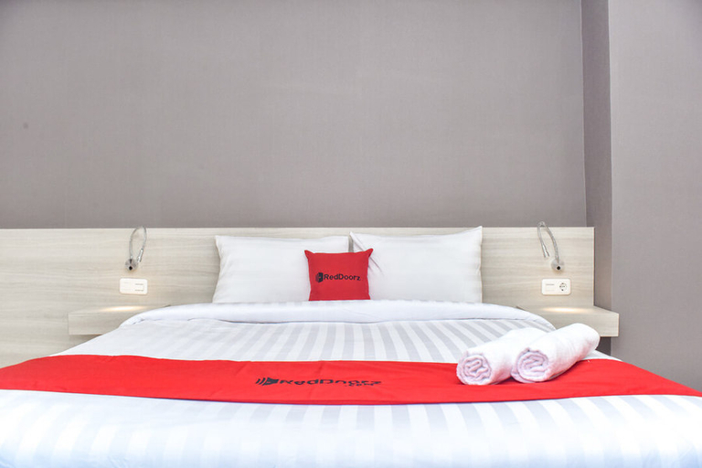 Bedroom 6