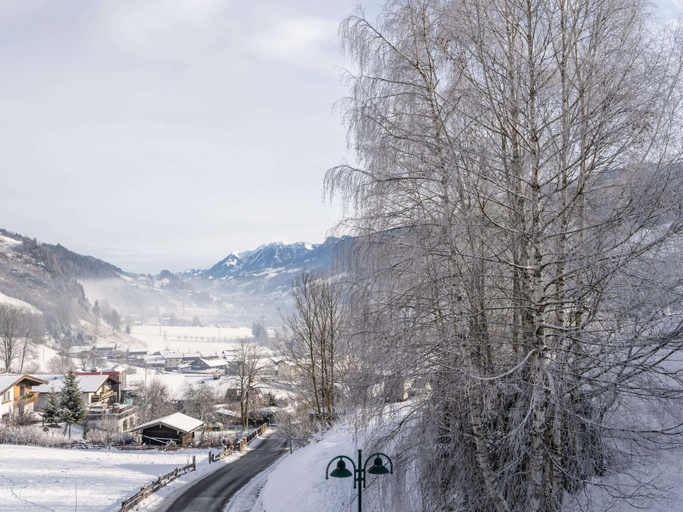 View from property 2, Large Apartment in Sankt Georgen With Balcony, Zell am See