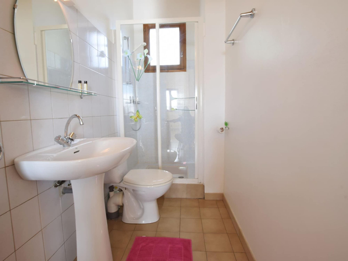 Bathroom 4, Comfortable Apartment in Lablachere With Terrace in Ardeche, Ardèche