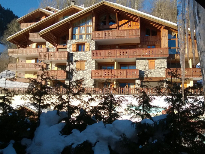 Exterior 4, Spacious Holiday Home Near Center of Champagny, Savoie