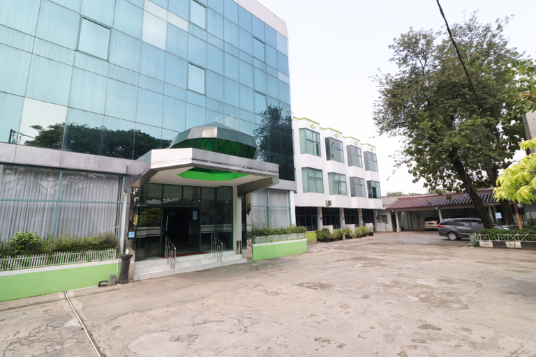 Hotel Huswah By Zuzu, West Jakarta