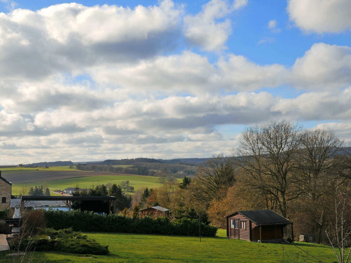 View from property 4, Modern Holiday Home in Somme-leuze With Garden, Namur