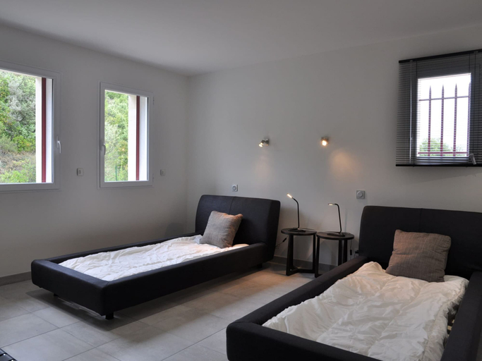 Bedroom 3, Magnificent Villa in Saint-ambroix With Private Pool, Gard