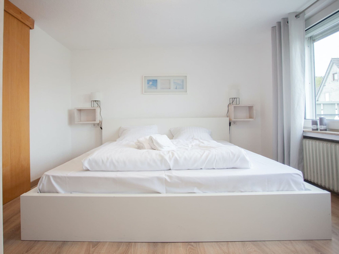 Bedroom 4, Large Apartment in Winterberg-neuastenberg Located Directly on a ski Area, Hochsauerlandkreis
