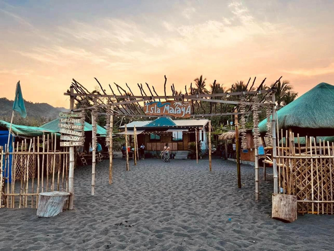 Food & Drinks 5, Isla MalayA Beach Resort, Dingalan