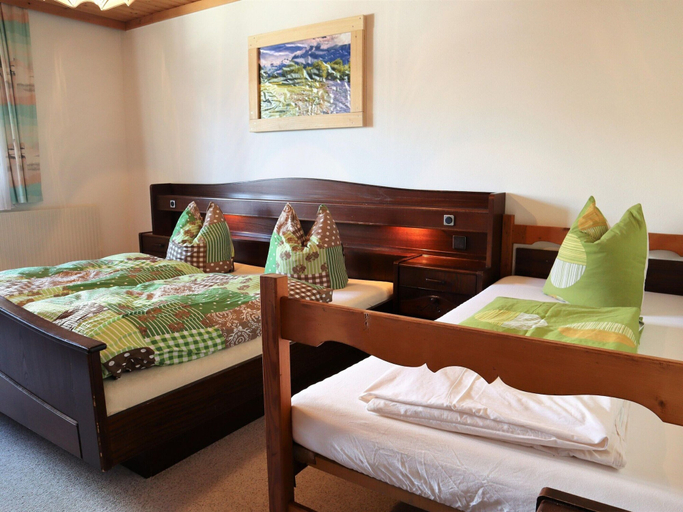 Bedroom 4, Rauchenbacher Apartments, Mittersill, Zell am See