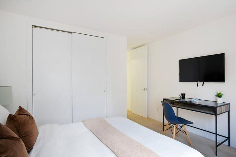 Bedroom 2, 75-3B 3BR Luxury duplex BRAND NEW &D Elevator, New York
