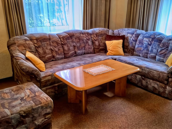Living room 5, Pleasant Holiday Home in Langenfeld With Balcony, Imst