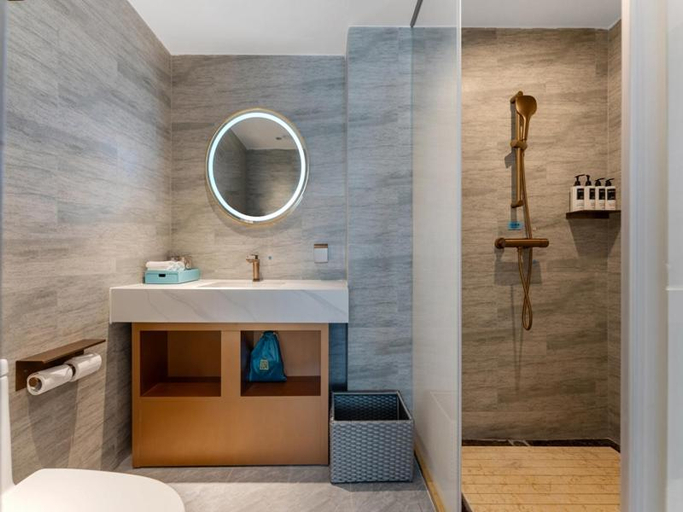 Bathroom 3