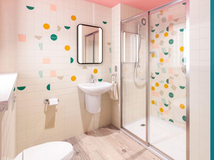 Bathroom 4, Ibis Styles Bournemouth, Bournemouth