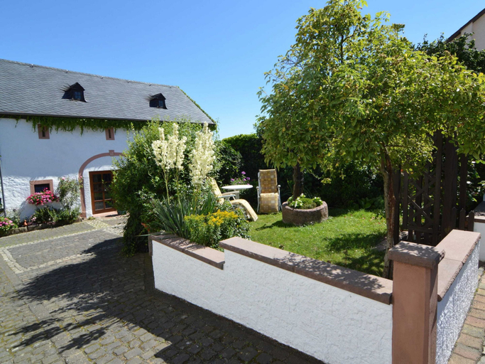 Exterior 4, Appealing Apartment in Ittel With Garden, Parking, Bicycles, Trier-Saarburg