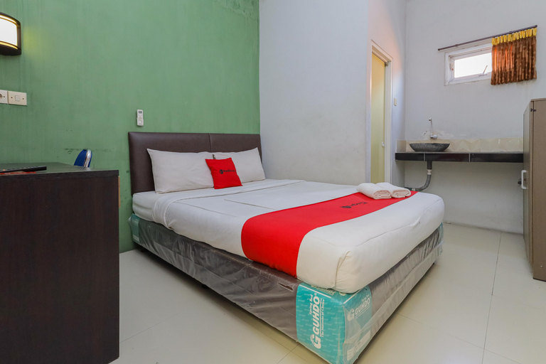 Bedroom 5