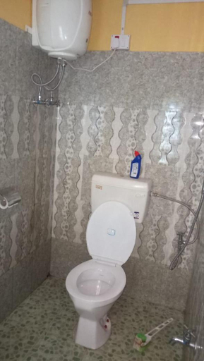 Bathroom, Vamoose Norlha, Darjiling