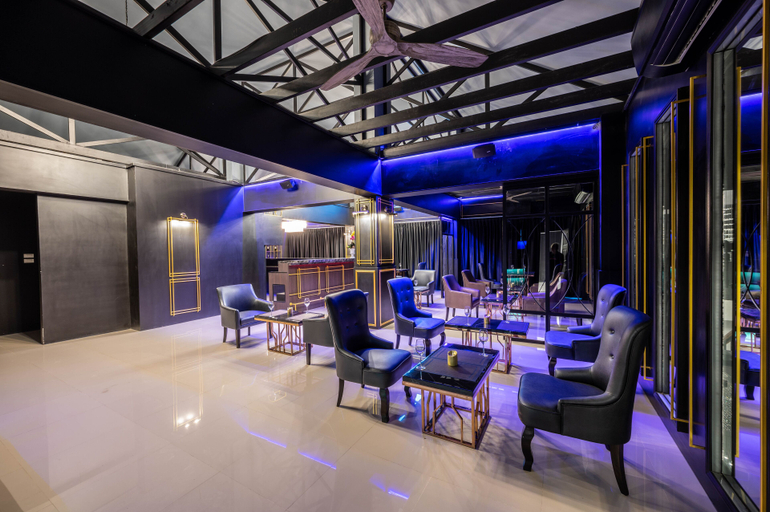 Food & Drinks 5, Hotel Muq, Muang Mukdahan