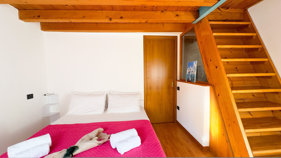 Room 4, Di Sole e D Azzurro - MS 3 NT by Ca-sa Check, Venezia