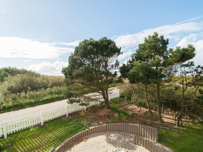 View from property 3, Apartment With a View of Dunes of Groote Keeten, Zijpe