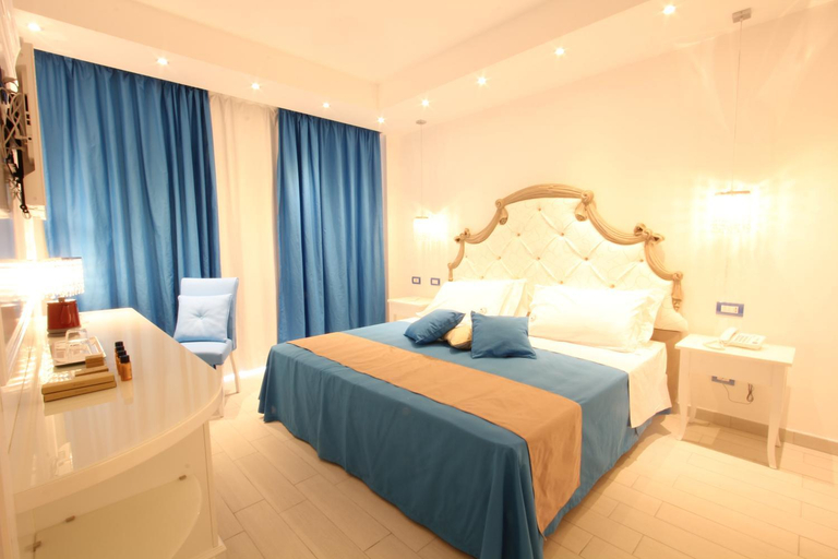 Bedroom 14