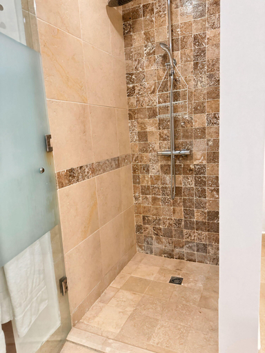 Bathroom 2, PP A14b in Punta Cana, Salvaleon de Higuey