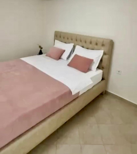 Others 5, Lajla Apartments