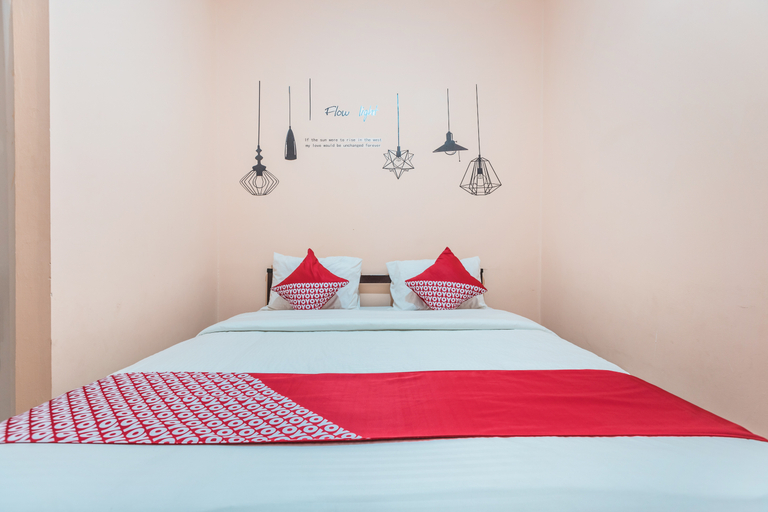 Bedroom 2, Hotel O Eden Guest House, Depok
