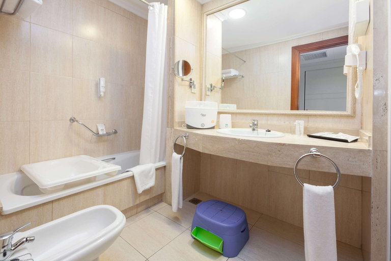 Bathroom 4, Landmar Playa La Arena, Santa Cruz de Tenerife