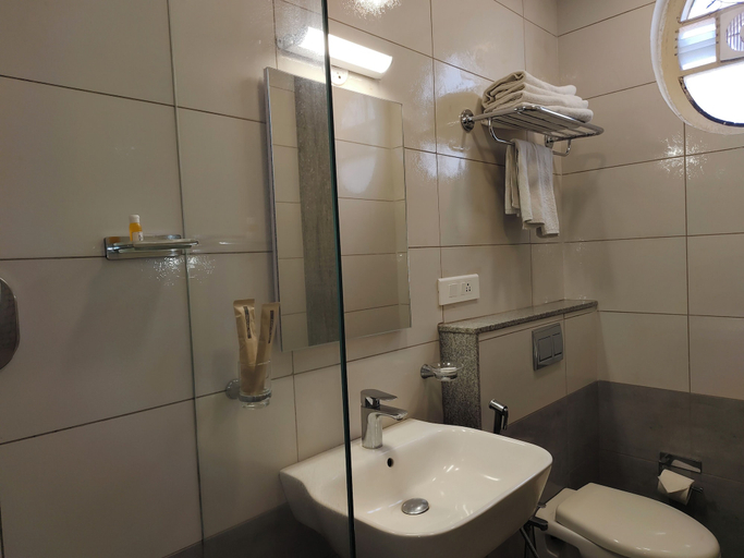 Bedroom 3, Hotel Aura by Woco Stays, Puducherry