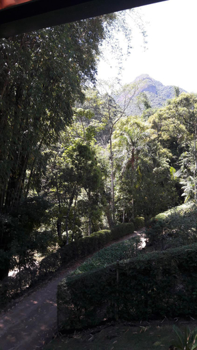 Others 2, chale visual, Nova Friburgo
