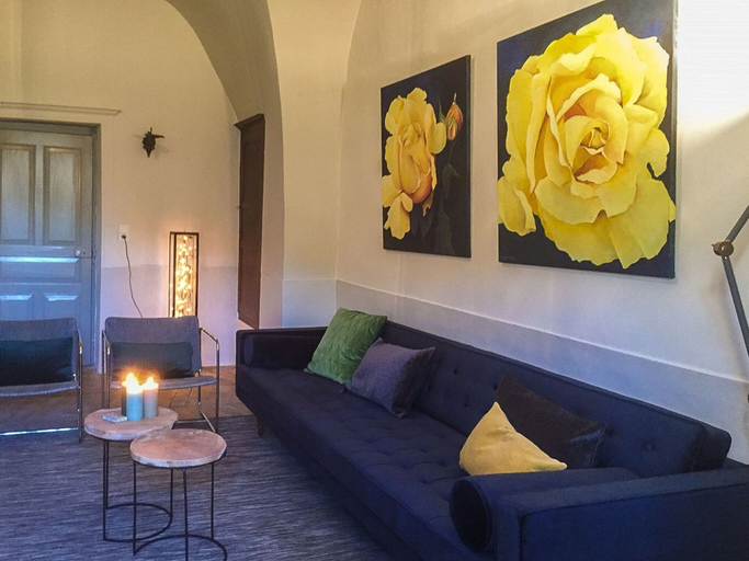 Living room 4, Historic Mansion by the River Lot in Cenevieres, Lot