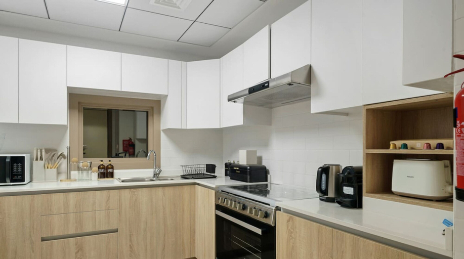 Room 4, Stylish 2BR With Canal Burj View Near Dubai Mall, Dubai