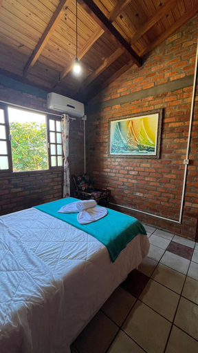 Bedroom 2, Pousada Recanto do Rosa, Imbituba